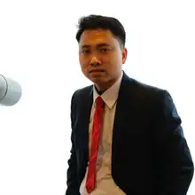 Thầy Linh tư vấn tuyển sinh nghề mỏ